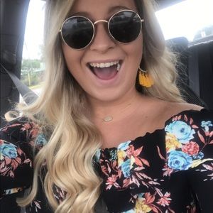 Meet your Posher, Mckenzie